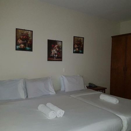 Joyful Island Hostel - Cebu City Kültér fotó