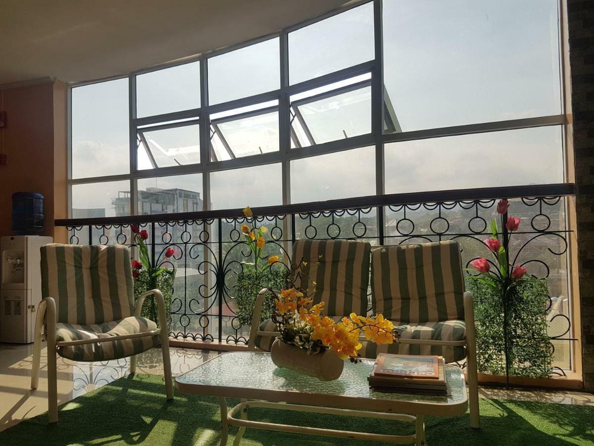 Joyful Island Hostel - Cebu City Kültér fotó