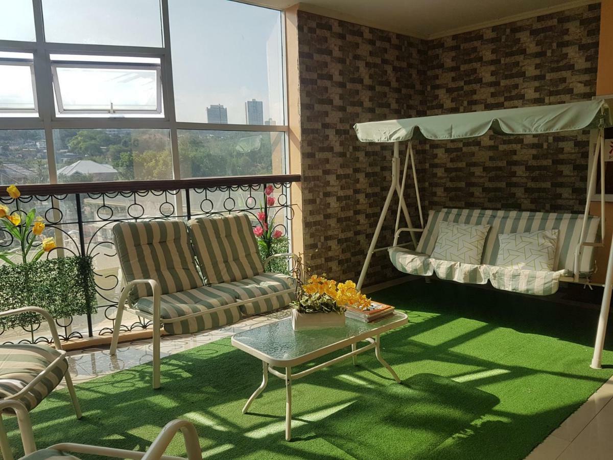 Joyful Island Hostel - Cebu City Kültér fotó